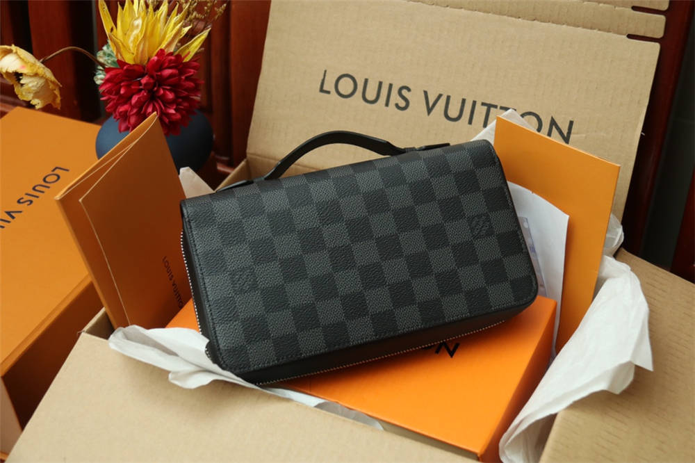 Louis Vuitton wallet ZIPPY  N41503 2025 new 